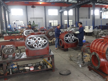 金工車間 金工車間